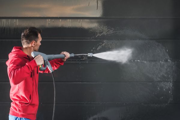 Cost of Exterior Washing in Simi Valley