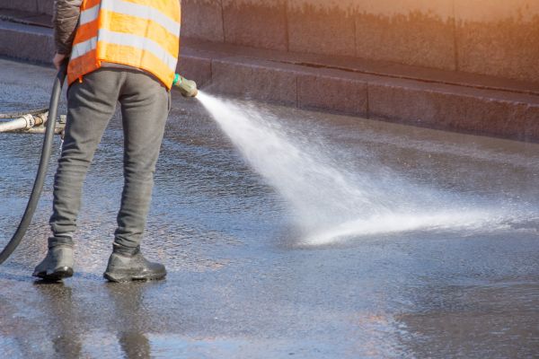 Cost of Asphalt Pressure Washing in Simi Valley