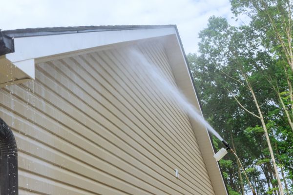 Cost of Siding Cleaning Service in Simi Valley