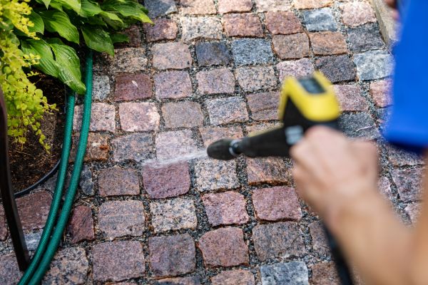 Cost of Paver Sidewalk Cleaning in Simi Valley